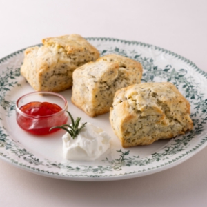 紅茶のスコーン