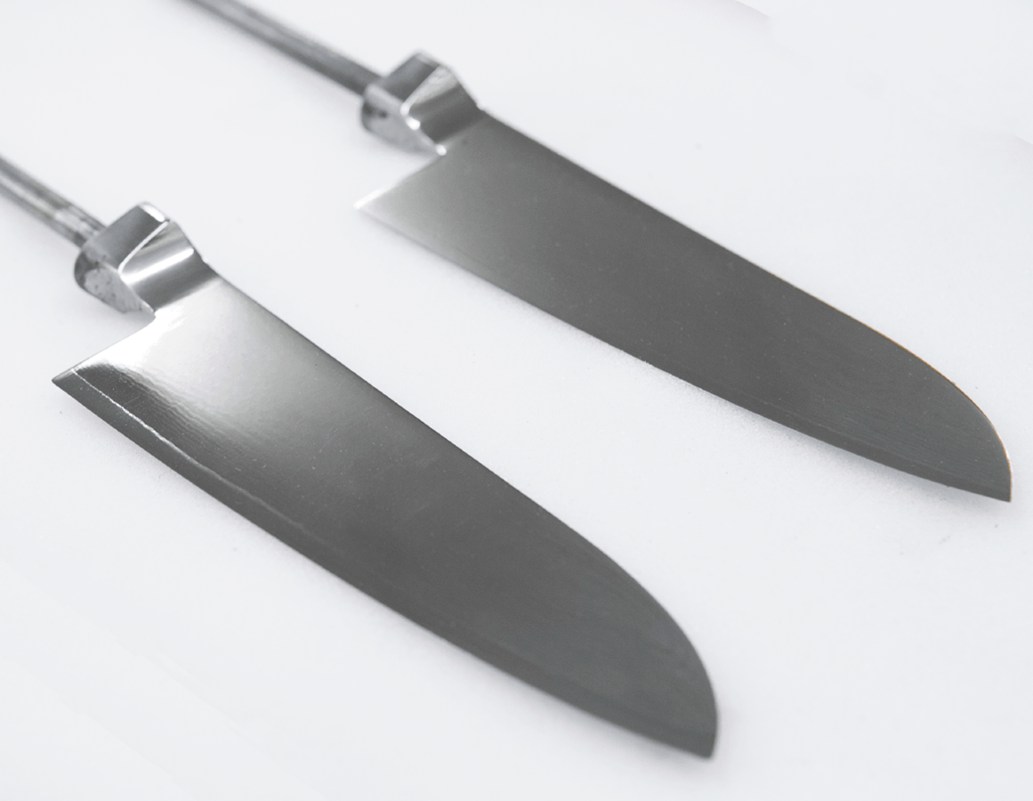 How are kitchen knives manufactured?
