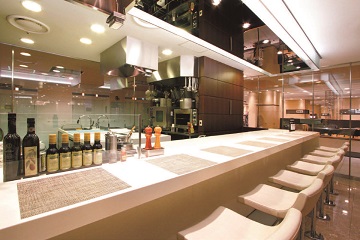 KITCHEN STAGE