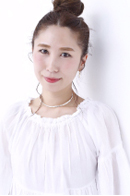 ヘアアレンジ監修　Mari ヘアスタイリスト