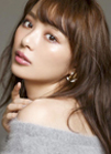 内田理央