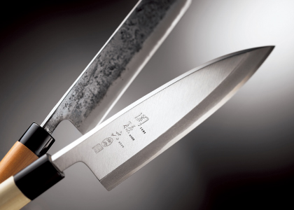 日本刀を原型としている和包丁はその切れ味の素晴らしさで、世界の料理人を魅了しています。