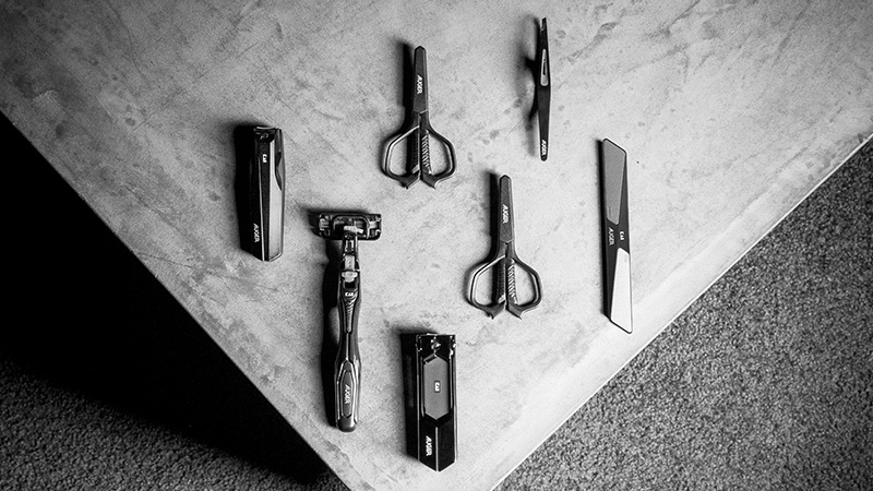 ② AUGER（オーガー）：大人の男を「整える」至高のブランド