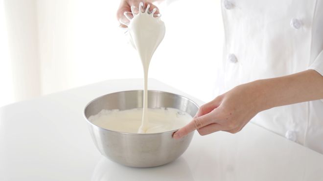 生クリームとホイップクリームの違いとは？泡立て方やおすすめの料理・お菓子まで紹介