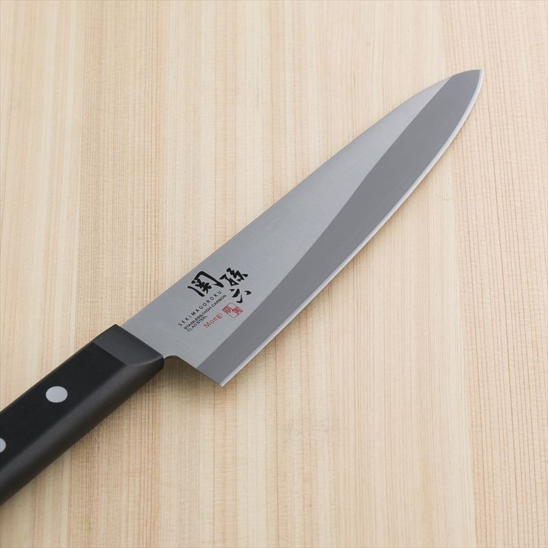 関孫六 萌黄 牛刀 180mm | 貝印公式オンラインストア 関孫六 萌黄 牛刀 180mm | 貝印公式オンラインストア