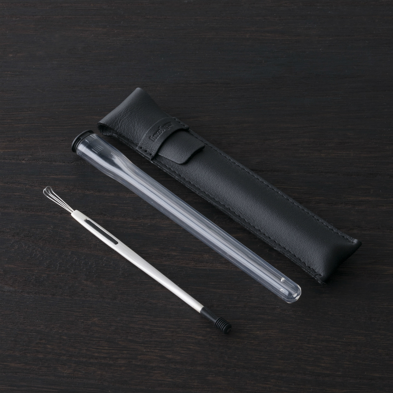 Kershaw 耳かき 2way 革ケース付 貝印公式オンラインストア Kershaw 耳かき 2way 革ケース付 貝印公式オンラインストア