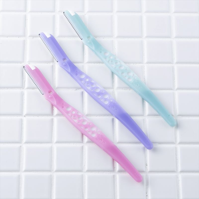 貝印キャンバブルＬ ３本入 ＦＡＣＥ 【限定製作】