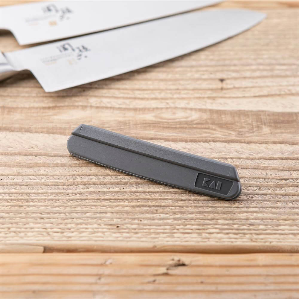 旬Classic コンビネーション砥石（#300・#1000） | 貝印公式