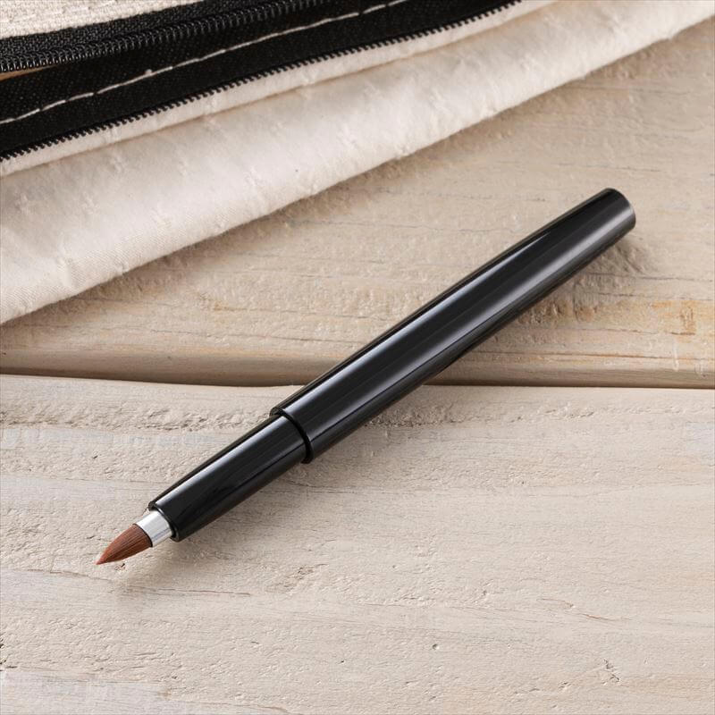 cosmeup スライドリップブラシ 先丸
