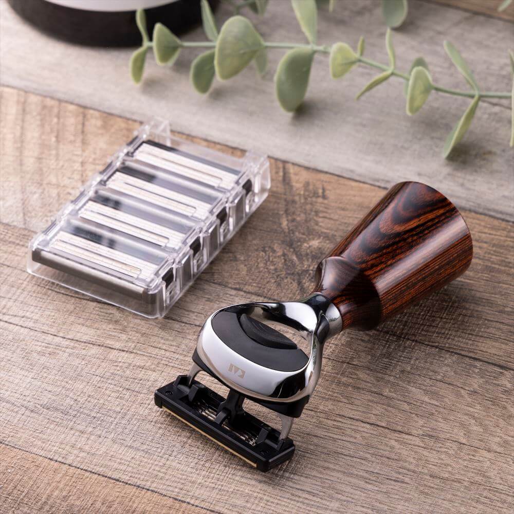 販売 【最新作】8分散型シールドカタパルト搭載 4.4㍉メス-4.4㍉オス約