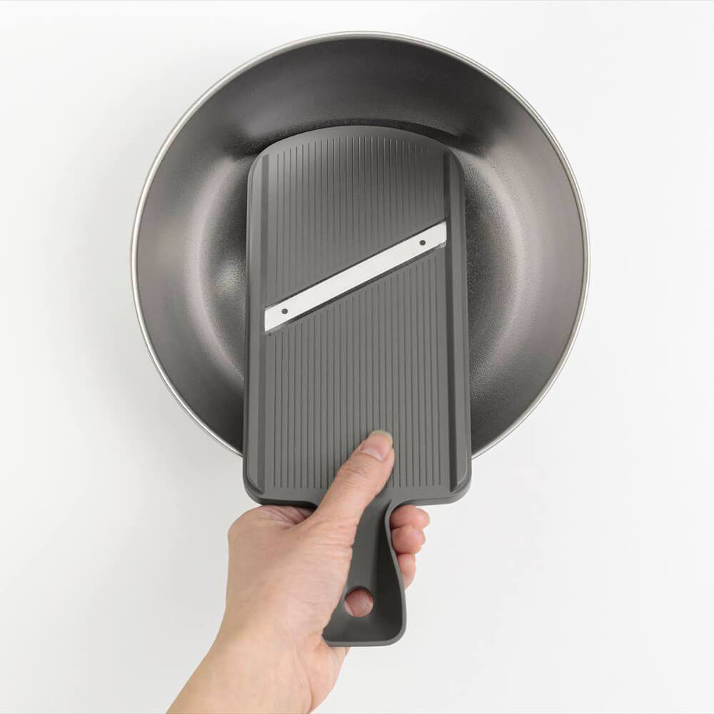 コンパクト調理器セット（両刃スライサー、千切り、おろし、指