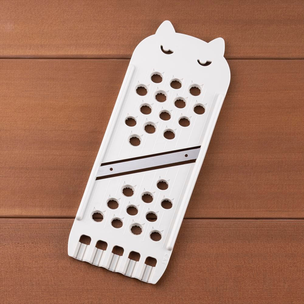 Nyammy（ニャミー） ねこスライサー（ウォームグレー） | 貝印