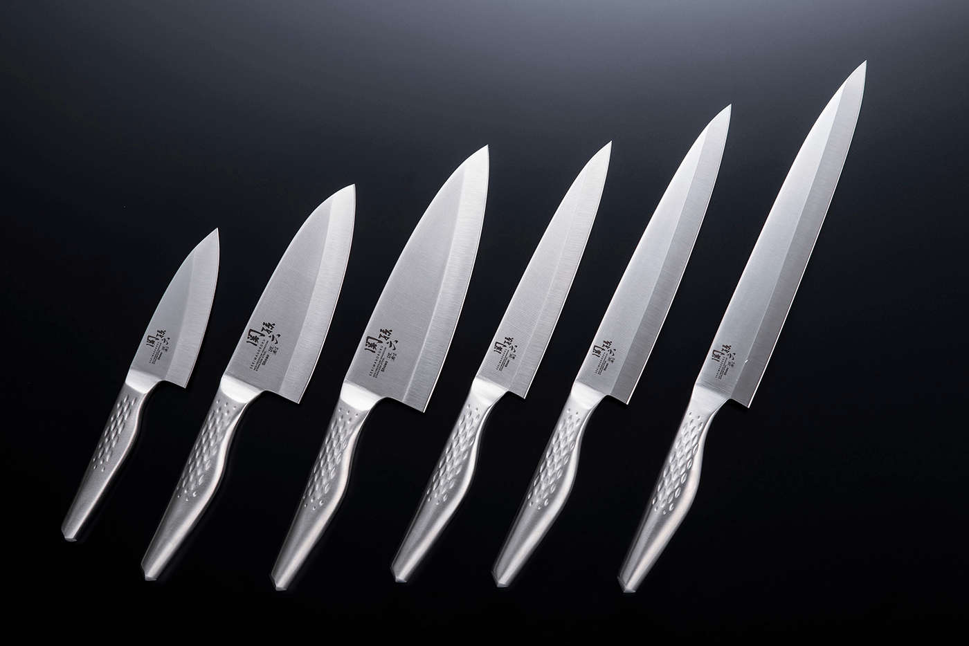 人気のオールステンレスに待望の和包丁登場！「関孫六」ブランド内