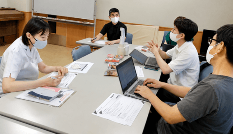 刃物メーカー貝印と医療福祉施設等、「まとまりマッシュ食」自動調理器の実証実験を開始<br>～静岡県のファルマバレーセンター等が連携し、家庭での実用化を見据えた検証を推進～